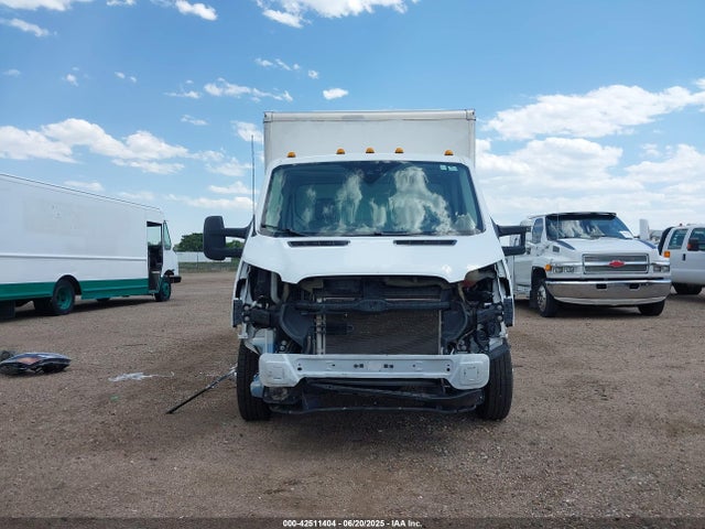 Ford 2018 2018 1FDBF8ZM3JKA71075 Image 13