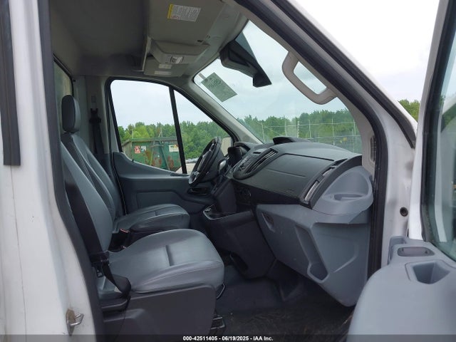 1FDBF8ZM8KKA87113 Ford 2019