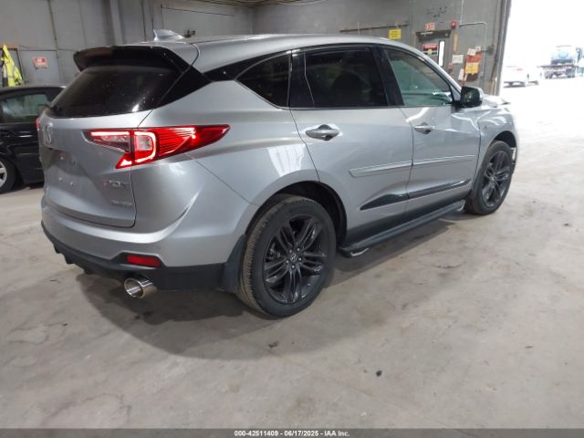 2021 ACURA RDX 5J8TC2H63ML015817 Photo 3