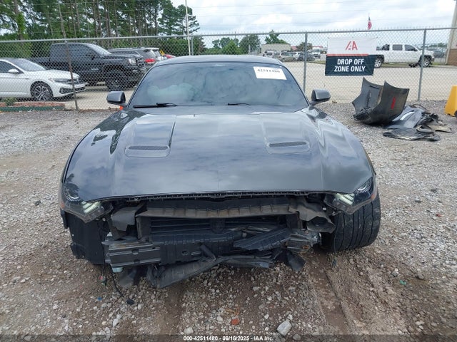 Ford 5.0l 4v premium fuel 2018 1FA6P8CF9J5171084 Image 13