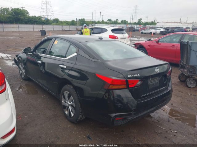 2019 NISSAN ALTIMA 1N4BL4BVXKC248697 Photo 2