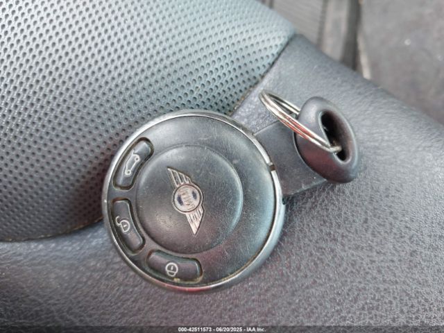 2009 MINI COOPER WMWMM33539TP93754 Photo 10