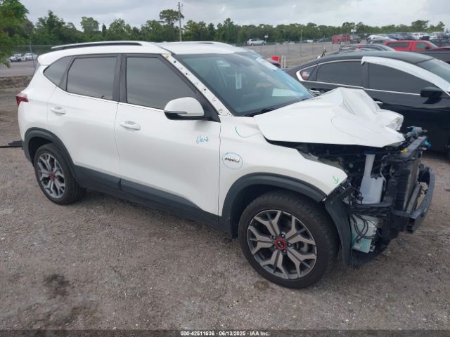 2021 KIA SELTOS KNDEUCA21M7056893