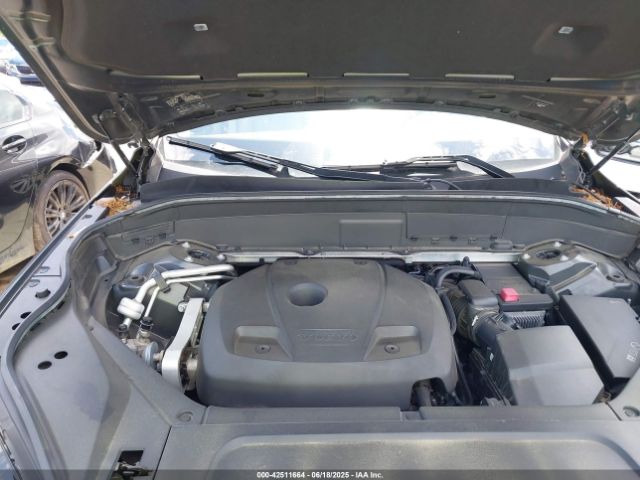 2016 VOLVO XC90 YV4A22PKXG1069975 Photo 9