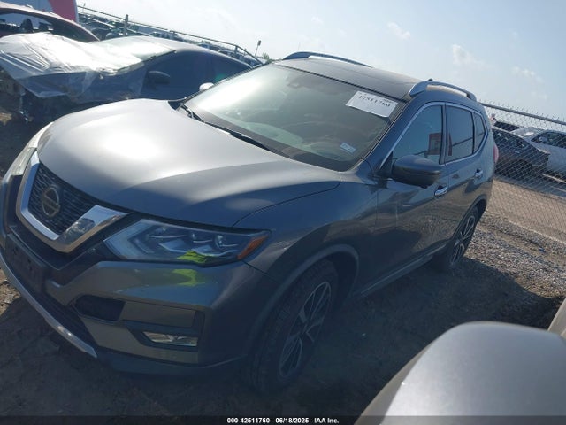 JN8AT2MV5JW310676 Nissan 2018