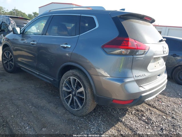 JN8AT2MV5JW310676 Nissan 2018