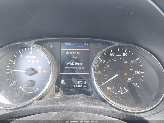 JN8AT2MV5JW310676 Nissan 2018