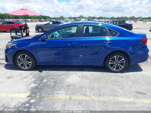 3KPF24AD7PE690912 KIA Forte Lxs
