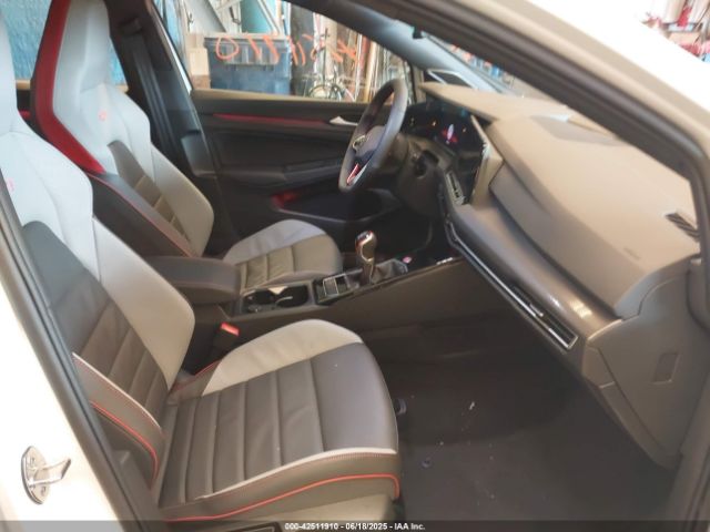 2024 VOLKSWAGEN GOLF GTI WVW2A7CD3RW215931 Photo 4