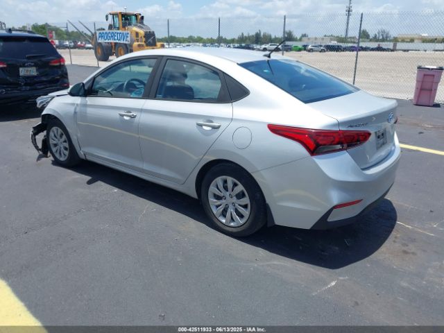 2020 HYUNDAI ACCENT 3KPC24A61LE097156 Photo 2