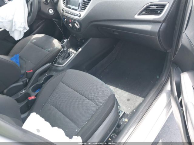2020 HYUNDAI ACCENT 3KPC24A61LE097156 Photo 4