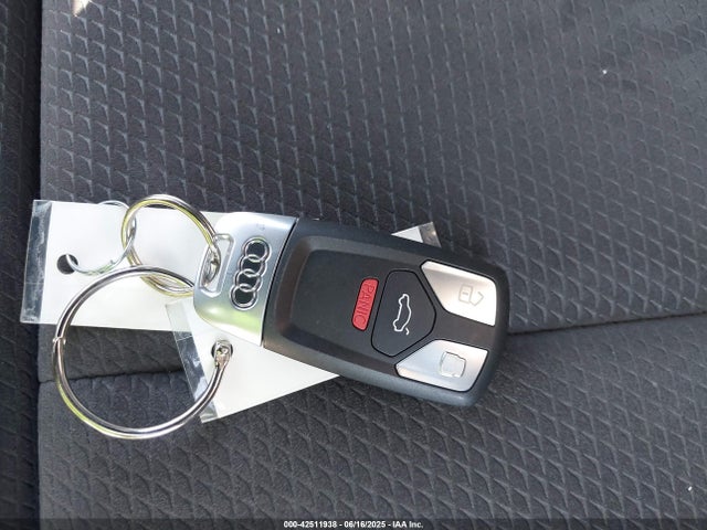 WA1A4AFY2J2028443 Audi SQ5