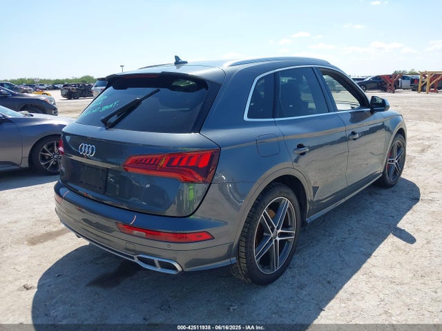 WA1A4AFY2J2028443 Audi SQ5