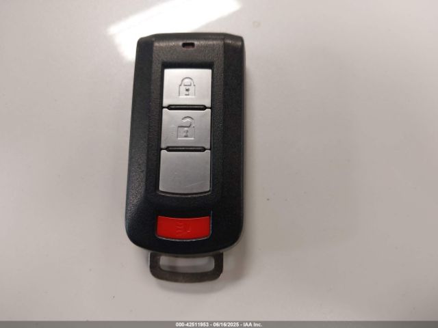 2016 MITSUBISHI OUTLANDER JA4AZ3A38GZ036751 Photo 10