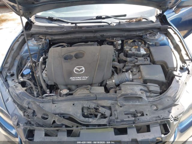 2018 MAZDA MAZDA3 3MZBN1W33JM190843 Photo 9