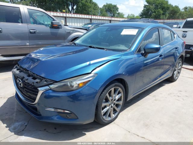 2018 MAZDA MAZDA3 3MZBN1W33JM190843 Photo 1