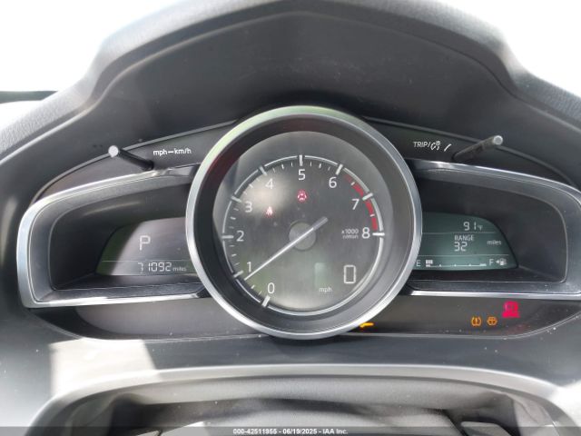 2018 MAZDA MAZDA3 3MZBN1W33JM190843 Photo 6