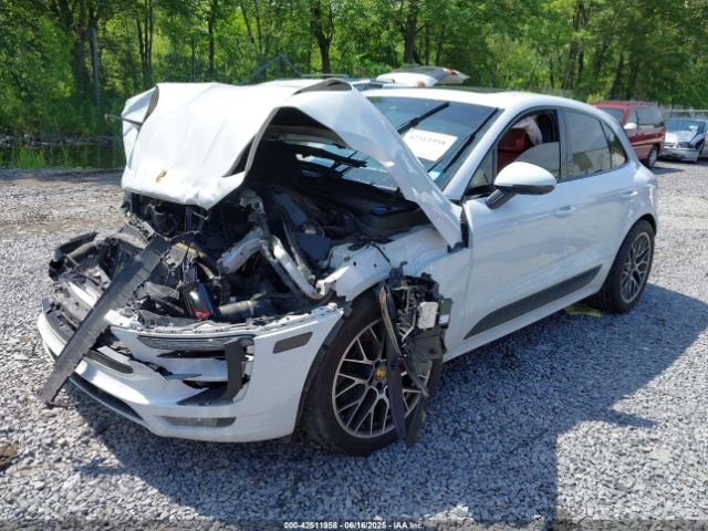 2017 PORSCHE MACAN WP1AG2A58HLB50100 Photo 1