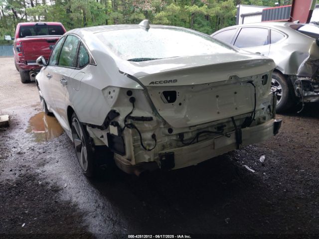 2018 HONDA ACCORD 1HGCV1F95JA184150 Photo 2