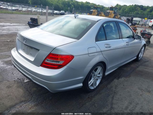2012 MERCEDES-BENZ C 250 WDDGF4HBXCR218205 Photo 3