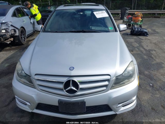 2012 MERCEDES-BENZ C 250 WDDGF4HBXCR218205 Photo 5