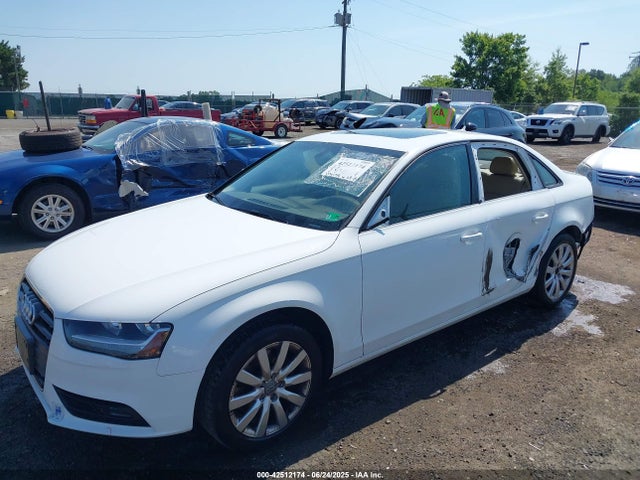 2014 AUDI A4 WAUBFAFL8EN018199 Photo 1