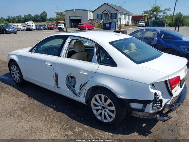2014 AUDI A4 WAUBFAFL8EN018199 Photo 2
