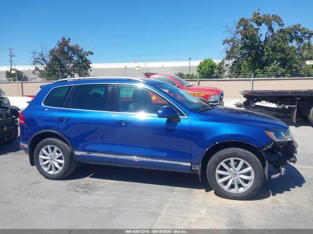 WVGEF9BP1GD012630 Volkswagen 2016