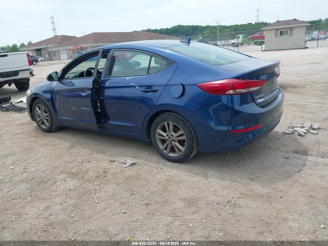 5NPD84LF3JH305157 Hyundai mpi nu
