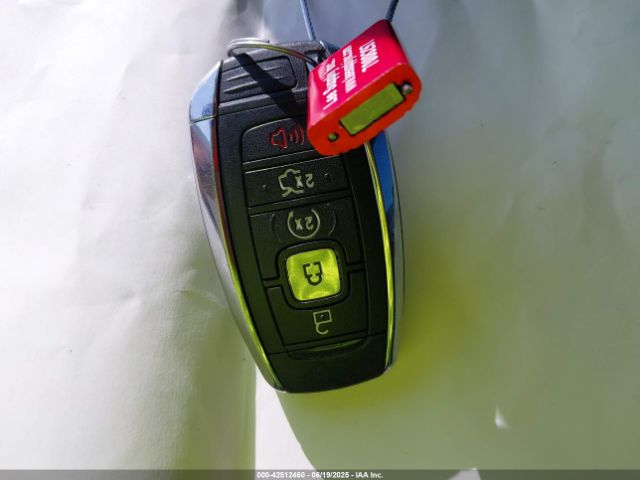 2019 LINCOLN NAUTILUS 2LMPJ8L9XKBL41458 Photo 10