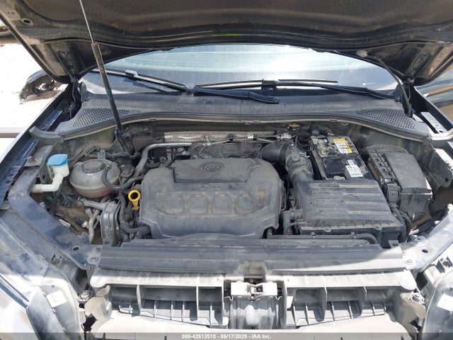 3VV3B7AX2MM083317 Volkswagen Tiguan