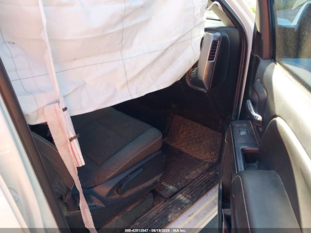 2018 CHEVROLET SILVERADO 1500 2GCVKREC2J1109122 Photo 4