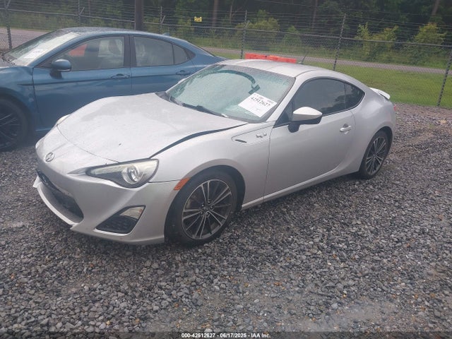 JF1ZNAA14E8708563 Scion 2014
