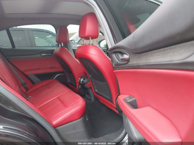 2021 ALFA ROMEO STELVIO ZASPAKBN4M7D13072 Photo 7