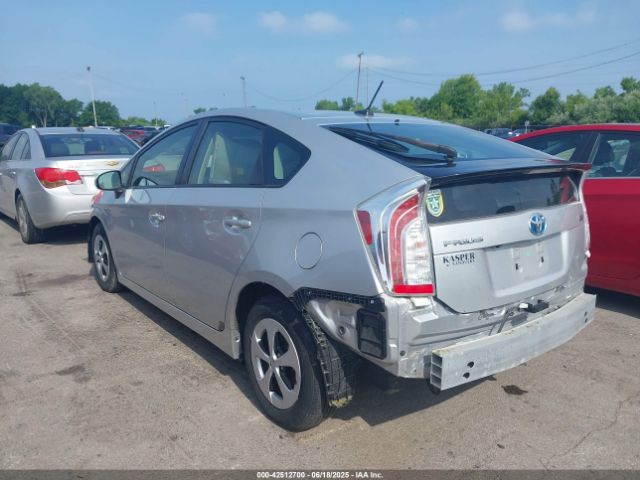 2014 TOYOTA PRIUS JTDKN3DU5E0356895 Photo 2