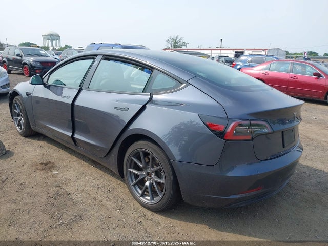 2023 TESLA MODEL 3 5YJ3E1EA3PF561326 Photo 2