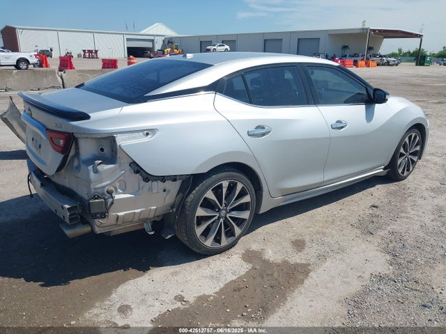 Nissan Maxima 2016 1N4AA6AP5GC404815 Image 4