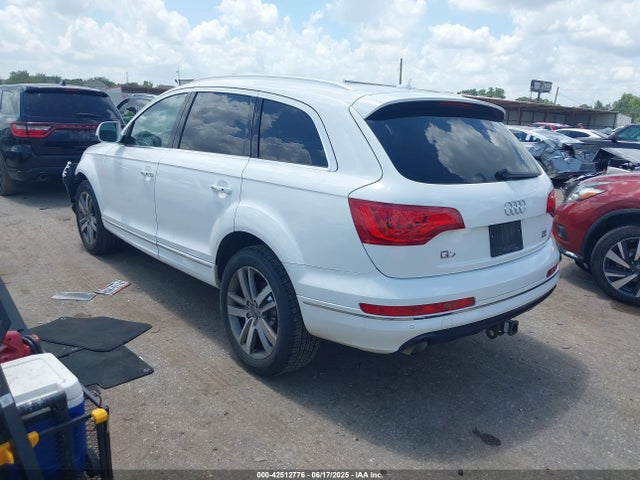 2011 AUDI Q7 WA1VMAFE9BD002354 Photo 2