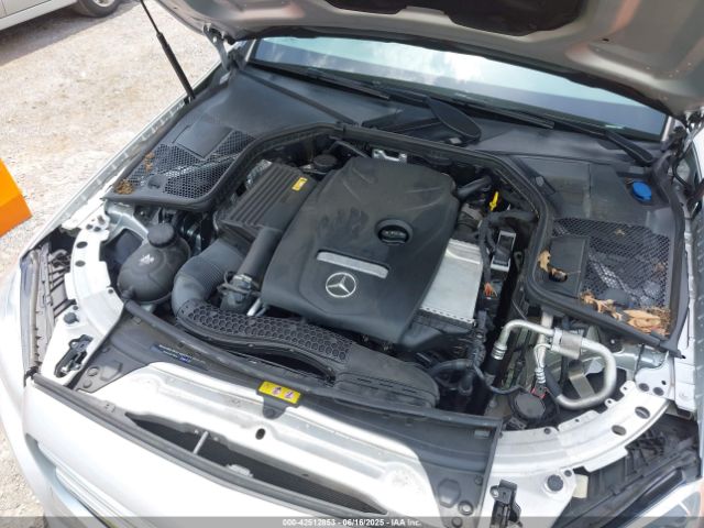 55SWF4JB5GU174835 Mercedes-Benz C-Class