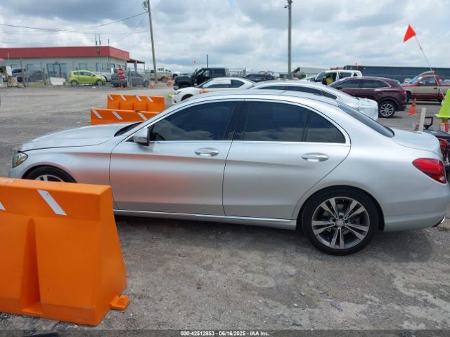 55SWF4JB5GU174835 Mercedes-Benz C-Class