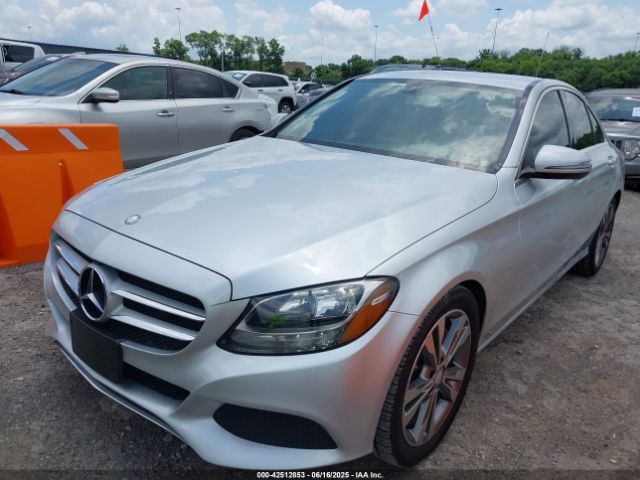 55SWF4JB5GU174835 Mercedes-Benz C-Class