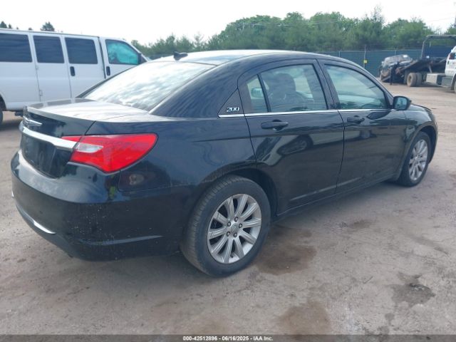 2014 CHRYSLER 200 1C3CCBBB0EN107613 Photo 3