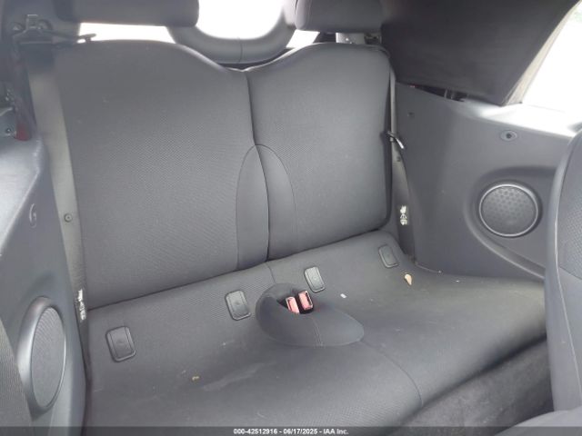 2006 MINI COOPER WMWRF33556TG15827 Photo 7