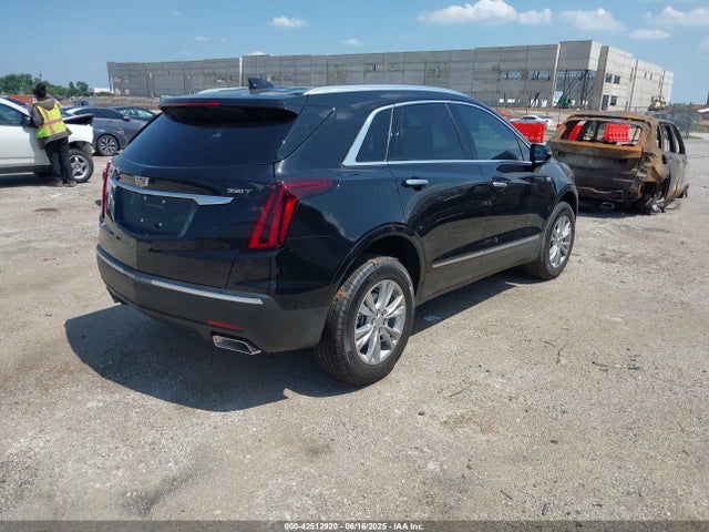 2025 CADILLAC XT5 1GYKNAR49SZ134097 Photo 3