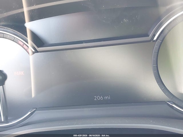 2025 CADILLAC XT5 1GYKNAR49SZ134097 Photo 6
