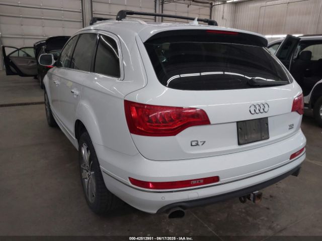 2013 AUDI Q7 WA1LMAFE4DD009402 Photo 2