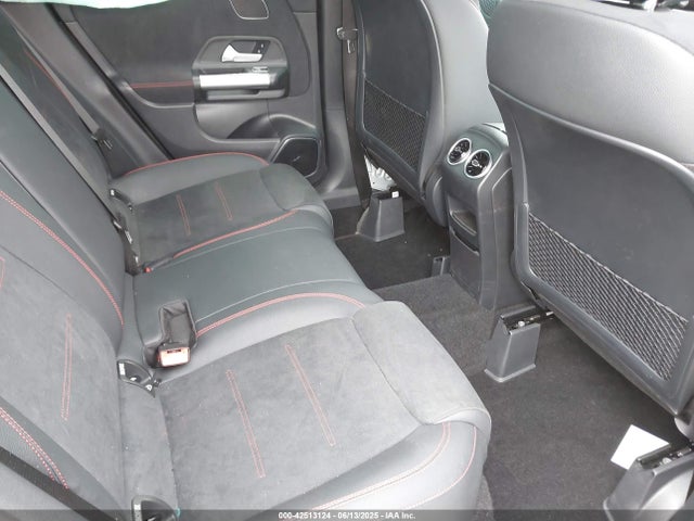 W1N4N4HB0SJ673408 Mercedes-Benz m260