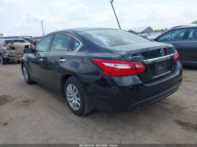 2017 NISSAN ALTIMA 1N4AL3AP7HN342770 Photo 2