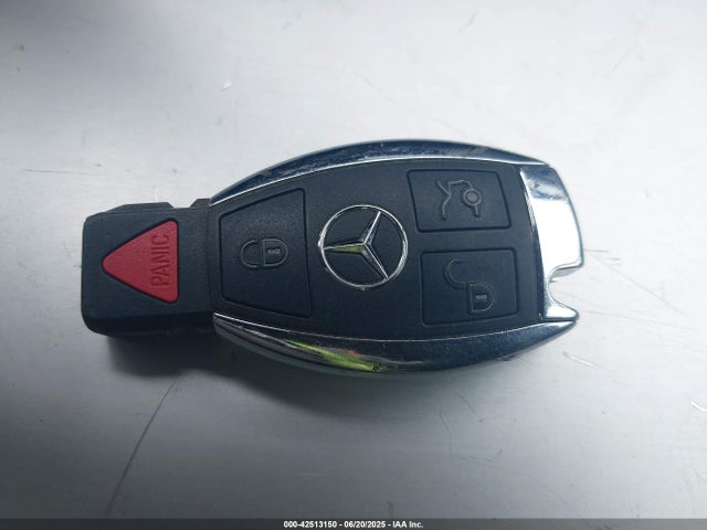 WDDHF5KB2FB090784 Mercedes-Benz 2015