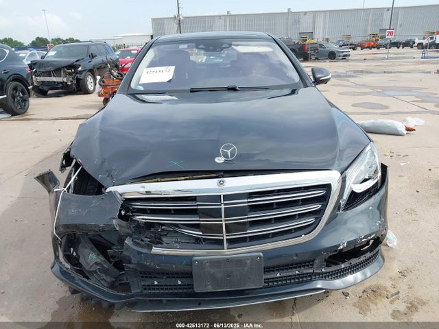 WDDUG8DB4JA403150 Mercedes-Benz m278